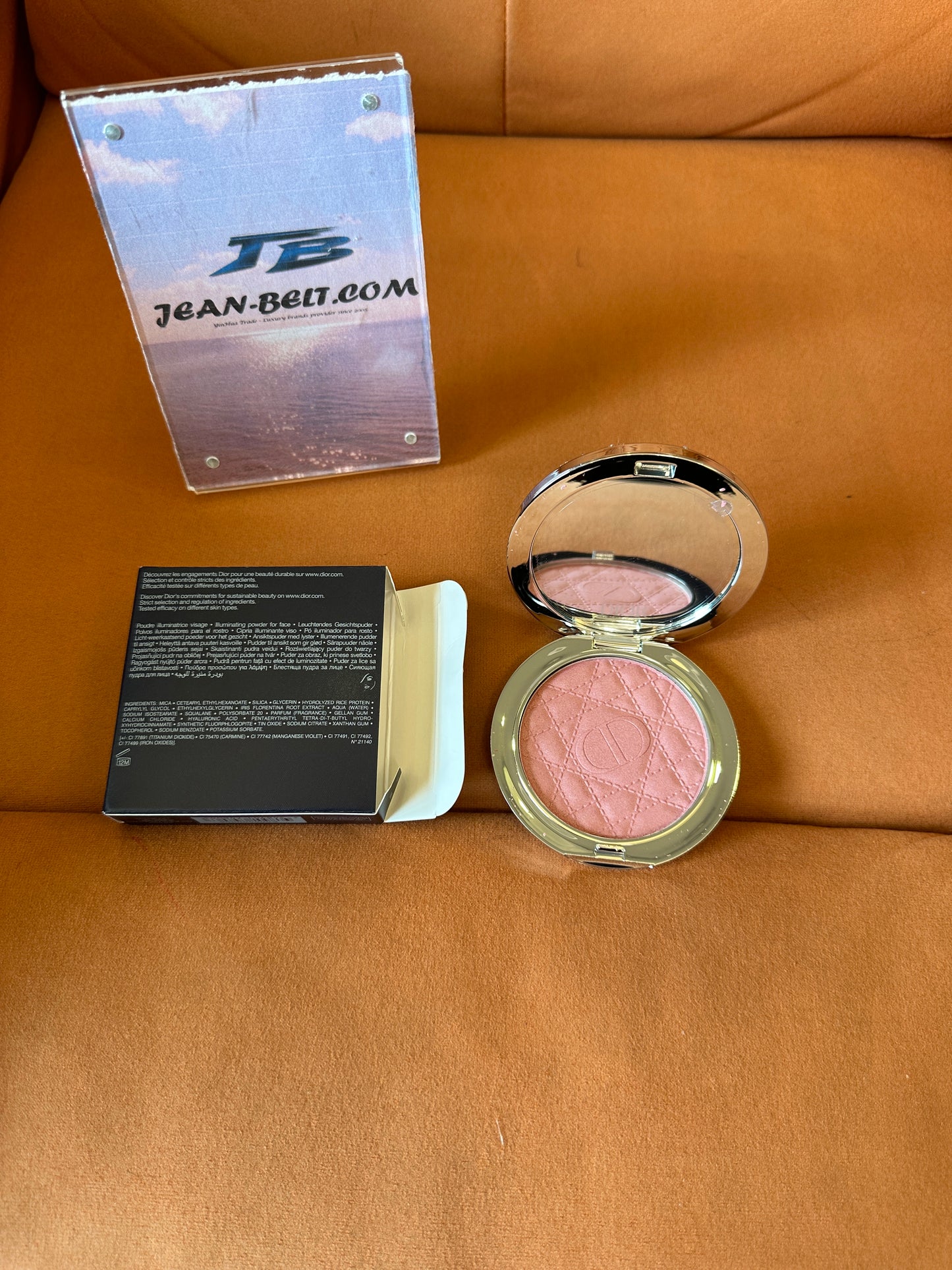 Dior Forever Glow Illuminating Powder