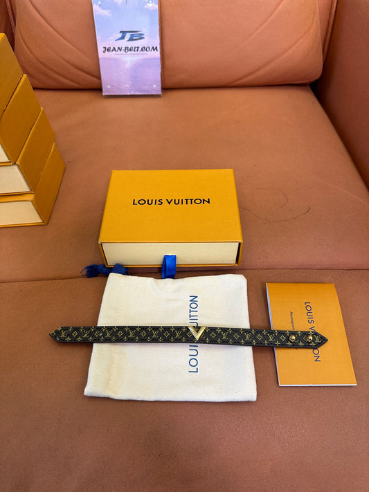 Louis Vuitton Monogram World Tour slim bracelet in brown canvas