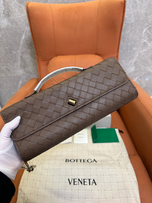 Bottega Veneta Intrecciato Leather Clutch Top Handle Bag Brown