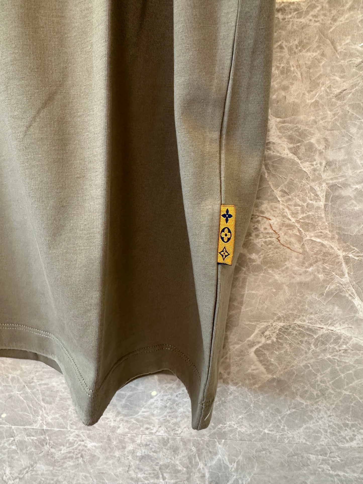 Louis Vuitton olive green logo t-shirt – men’s cotton tee