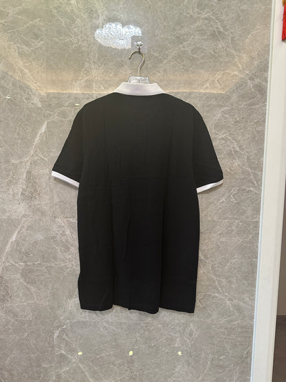 Polo Prada em Algodão Preto com Colarinho de Contraste Branco