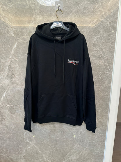 Balenciaga Hoodie Preto com Logótipo Político