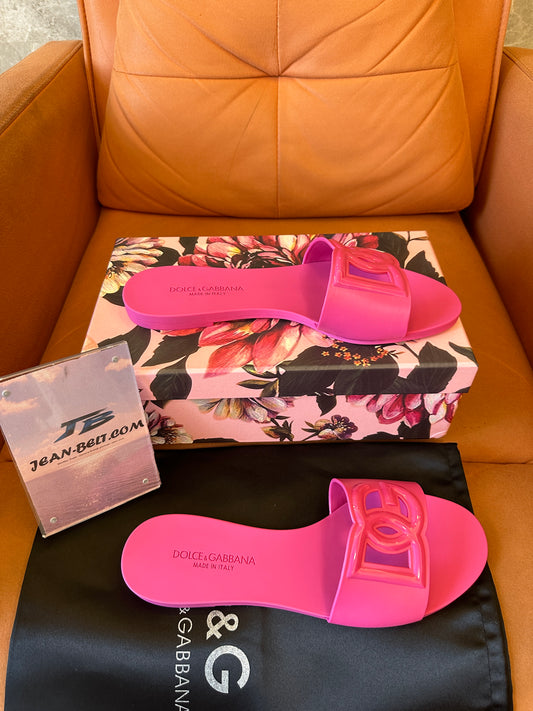 Dolce & Gabbana DG Logo Pink Slide Sandals