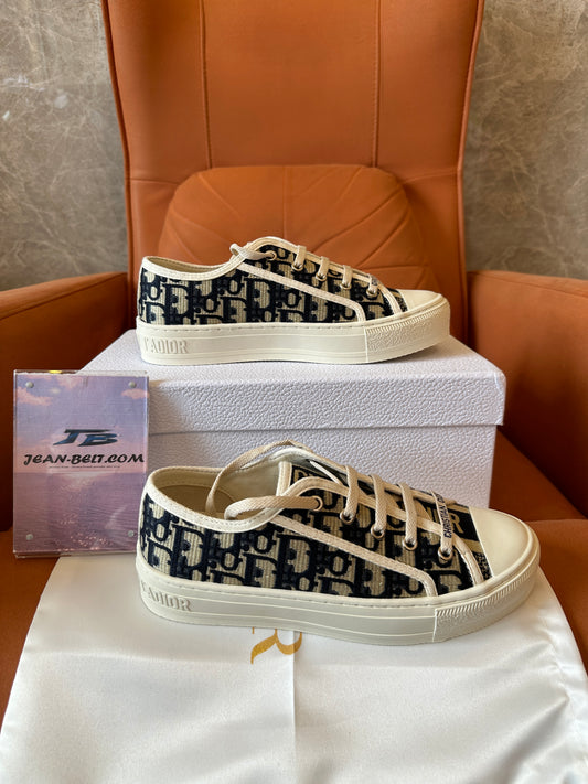 Dior Oblique Canvas Low Top Sneakers Beige Black