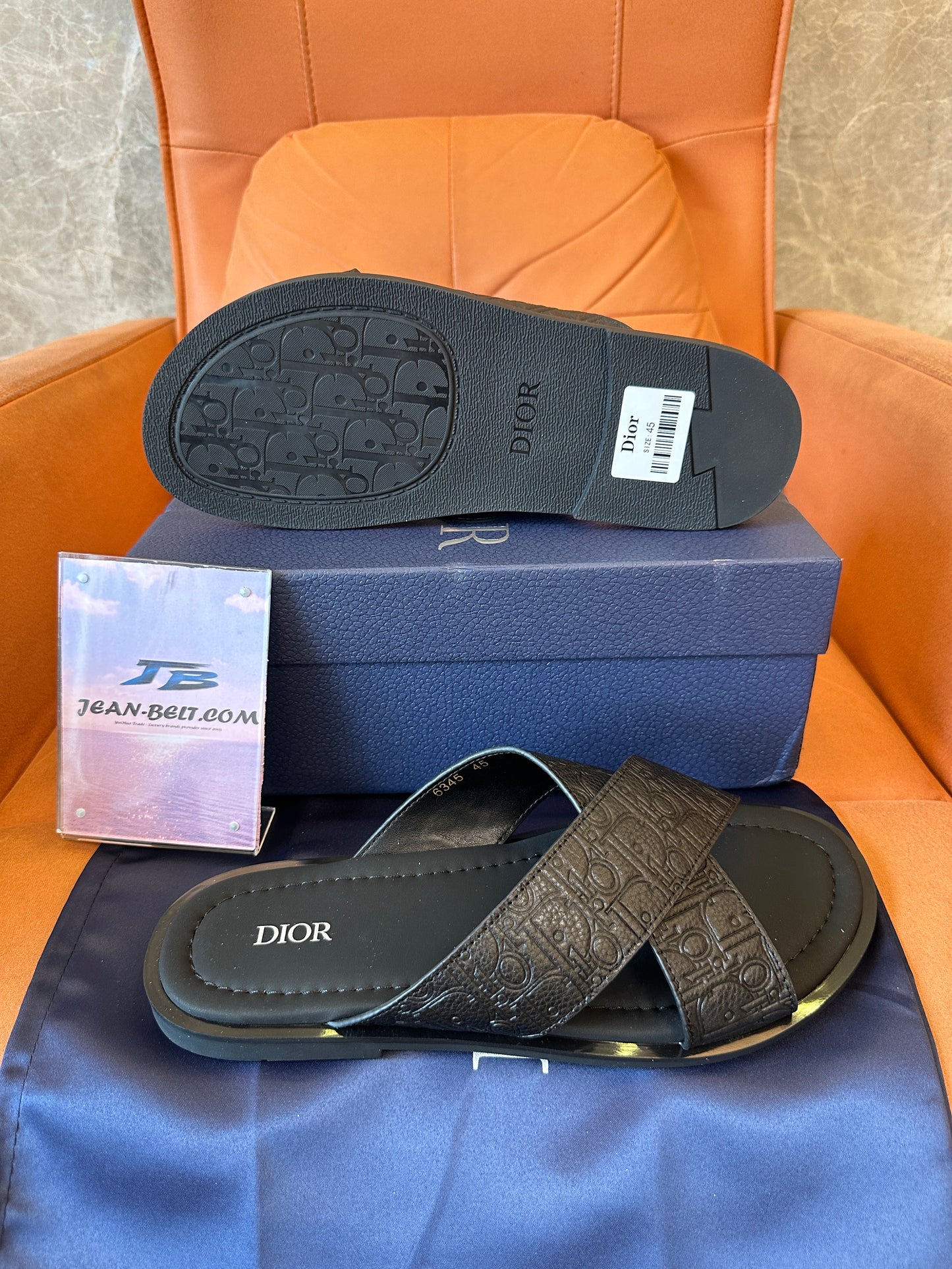 Dior Homme Chinelos de Atravessar em Pele de Vitelo CD Diamond Pretos