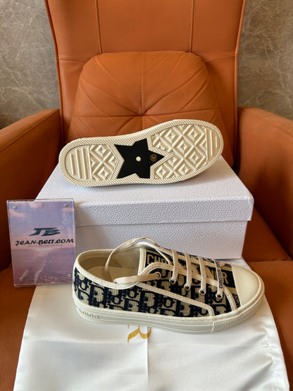 Dior Oblique Canvas Low Top Sneakers Beige Black