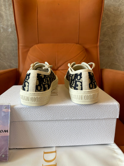 Dior Oblique Canvas Low Top Sneakers Beige Black