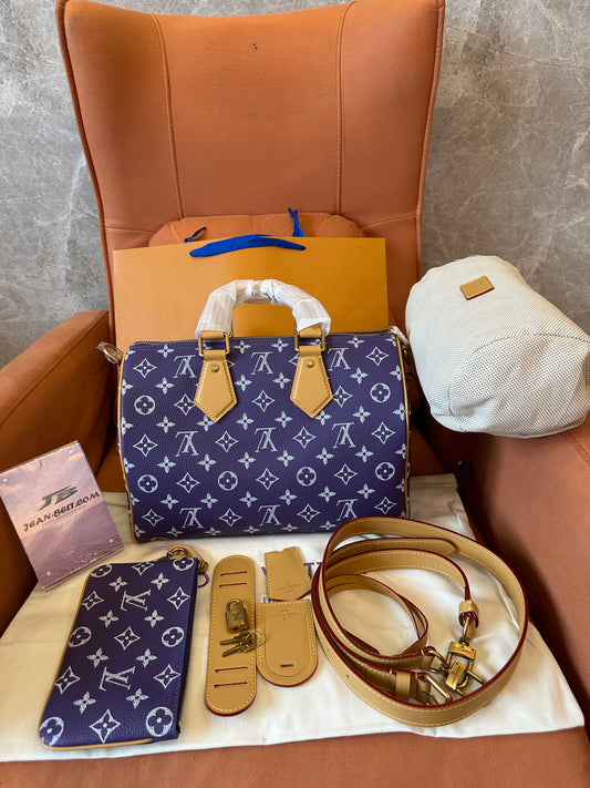 Louis Vuitton Speedy 30 Bandoulière Monogram Purple Leather Set Bag