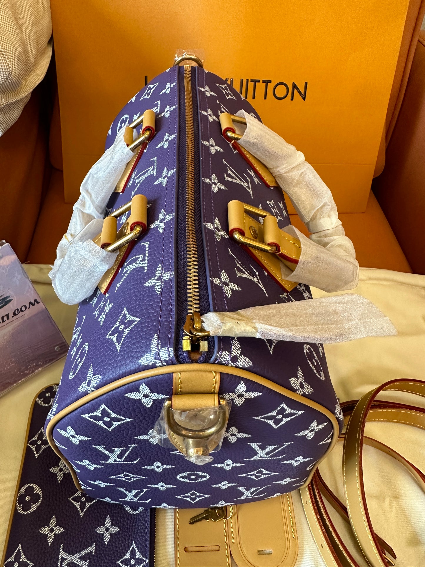 Louis Vuitton Speedy 30 Bandoulière Monogram Purple Leather Set Bag