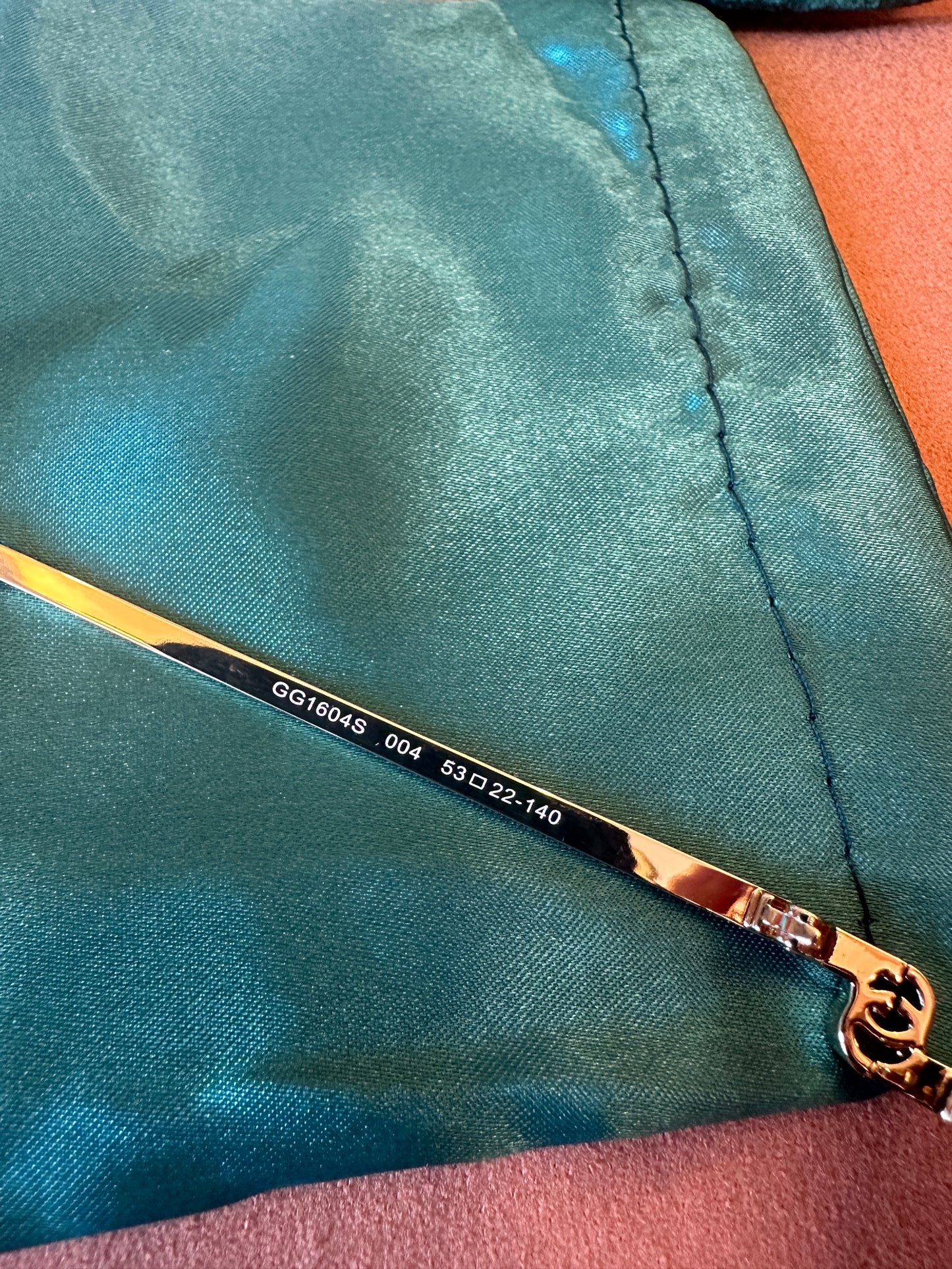 Gucci GG1604S 004 Rimless Geometric Eyeglasses