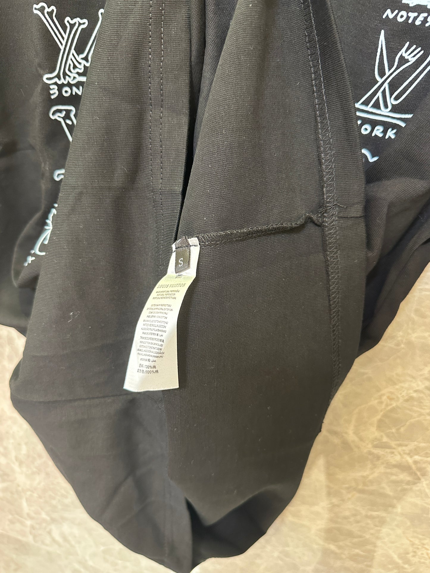 Louis Vuitton LV Graphic Letters Print Black T-Shirt