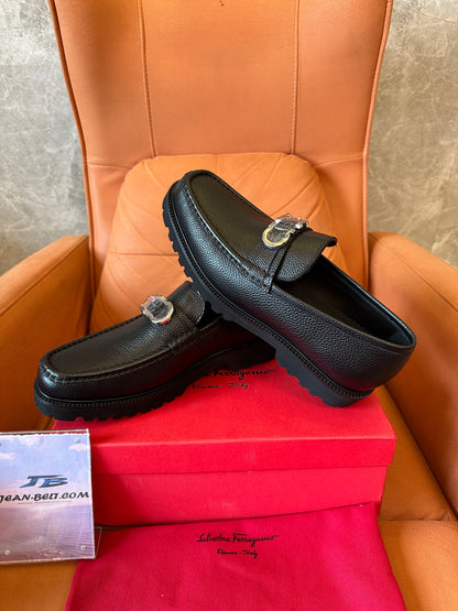 Salvatore Ferragamo Gancini Leather Loafers Men Black Slip-On Dress Shoes
