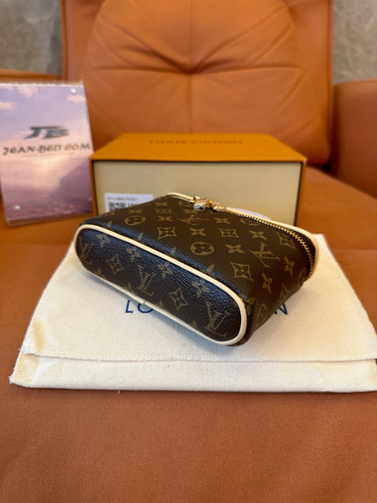 Louis Vuitton Monogram Mini Vanity Bag Small Top Handle Cosmetic Case