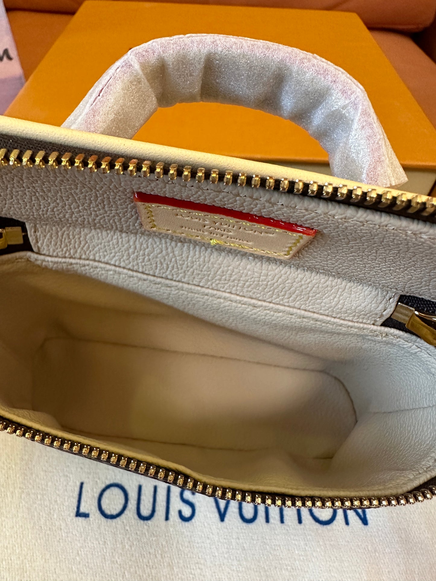 Louis Vuitton Monogram Mini Vanity Bag Small Top Handle Cosmetic Case