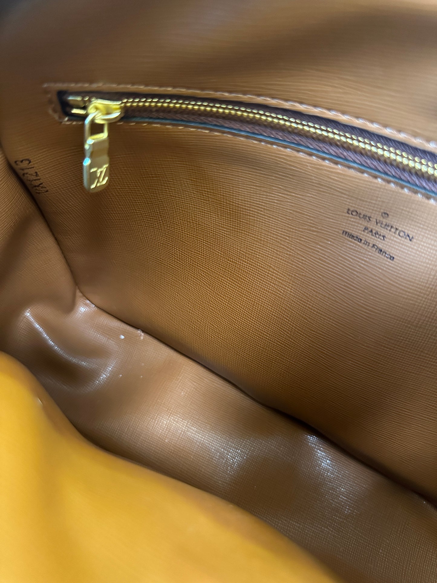 Louis Vuitton Trocadéro Monogram Canvas Crossbody Bag