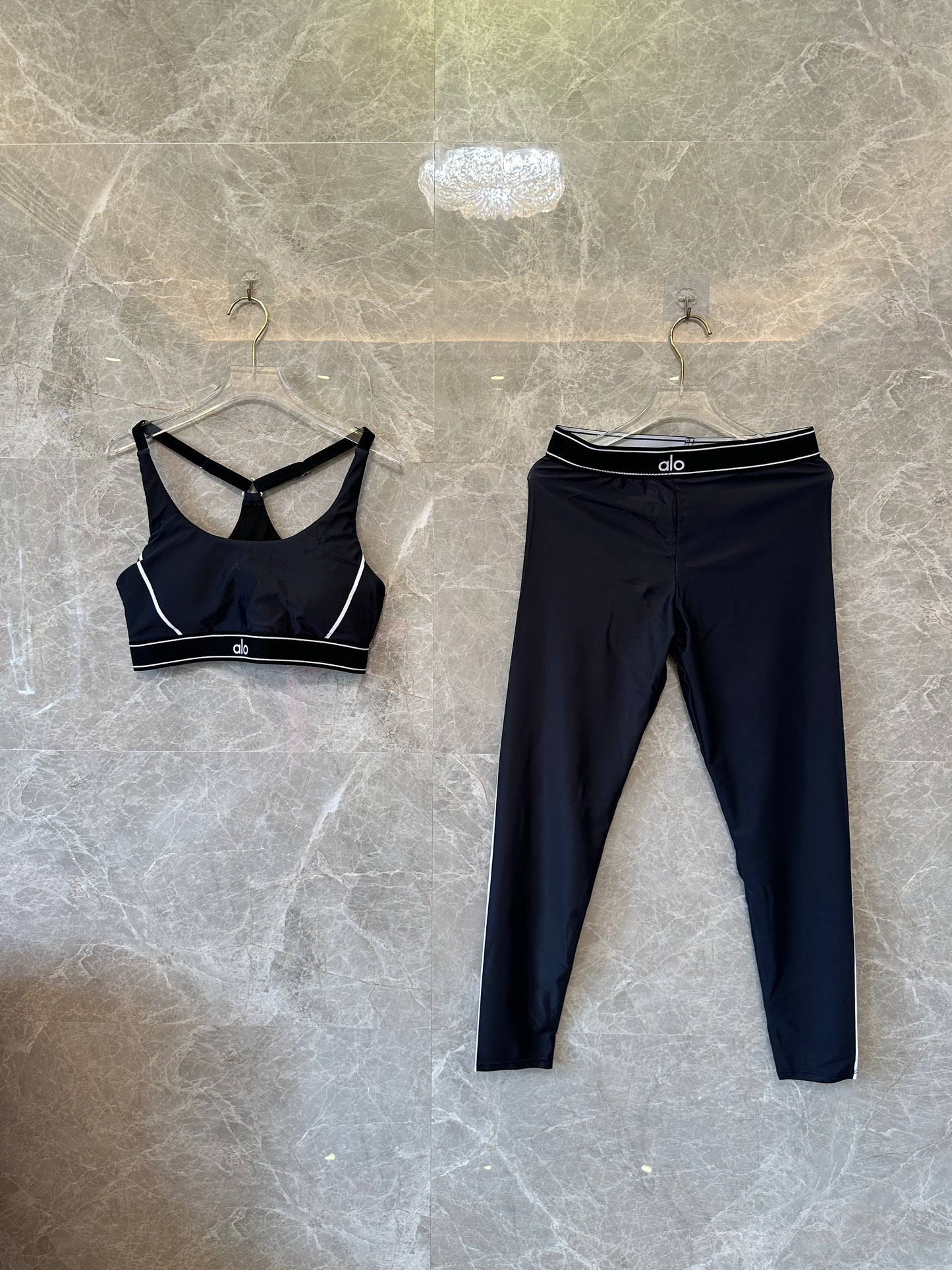 Alo yoga Black Sports Bra & High-Waist Legging Set with White Piping