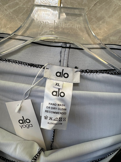 Alo yoga Black Sports Bra & High-Waist Legging Set with White Piping