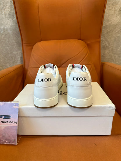 Christian Dior B27 Low-Top Sneakers White Leather Dior Oblique Embossed