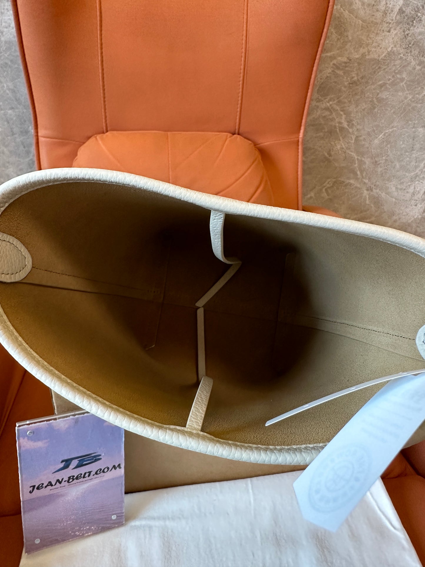 The Row Park Bucket Bag White Pebbled Leather Top Handle Minimalist Luxury Handbag