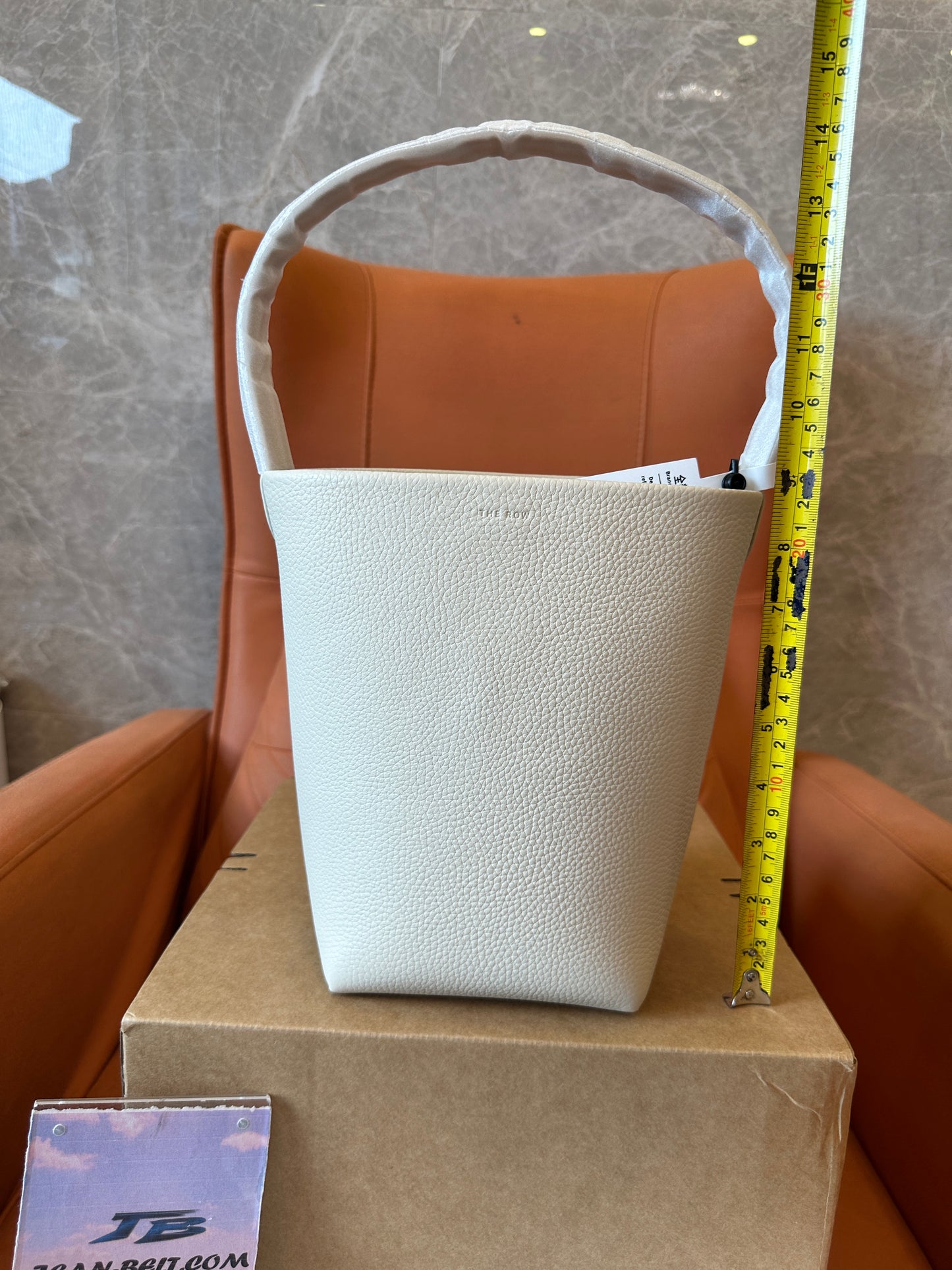 The Row Park Bucket Bag White Pebbled Leather Top Handle Minimalist Luxury Handbag