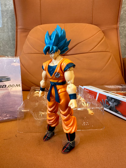 S.H.Figuarts Dragon Ball Super Son Goku Super Saiyan God Figure