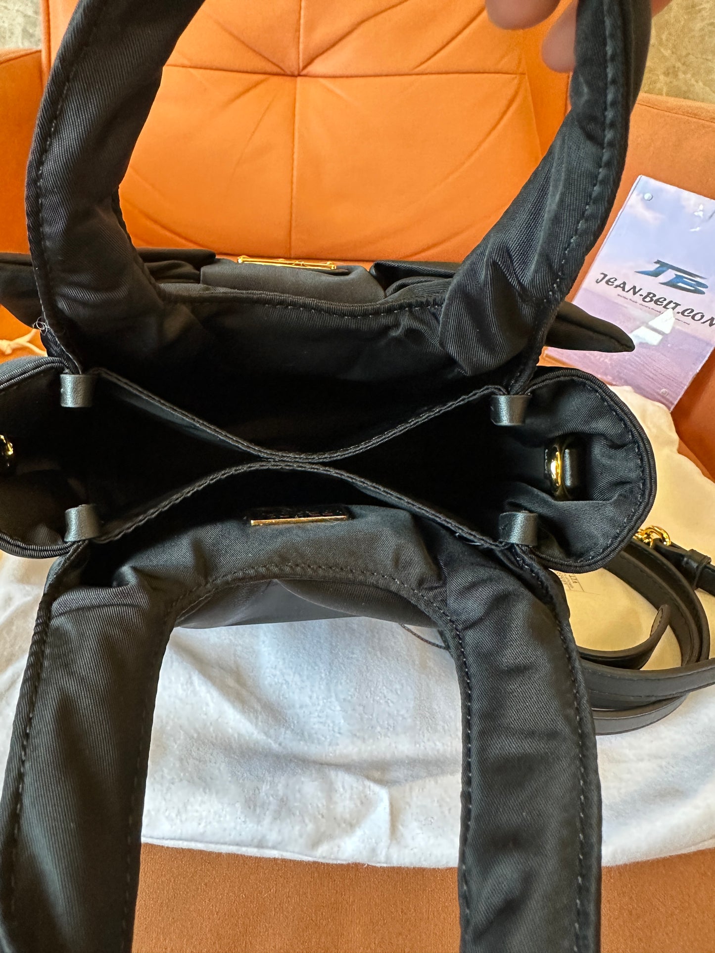 Mala Mini Prada em Nylon Preto com Laço