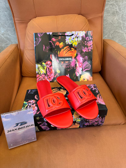 Dolce & Gabbana DG Logo Leather Slide Sandals
