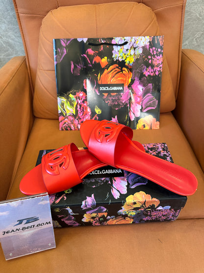 Dolce & Gabbana DG Logo Leather Slide Sandals