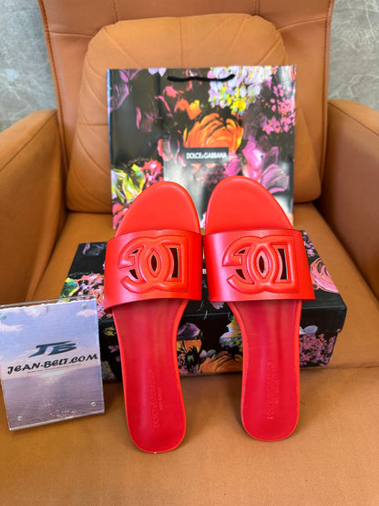 Dolce & Gabbana DG Logo Leather Slide Sandals