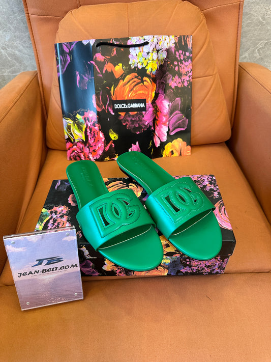 Dolce & Gabbana DG Logo Leather Slide Sandals