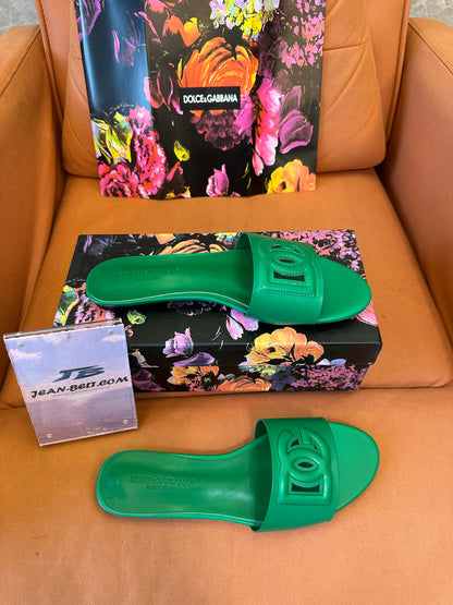 Dolce & Gabbana DG Logo Leather Slide Sandals