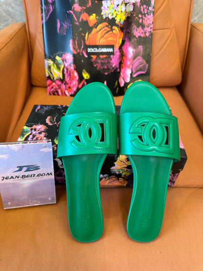 Dolce & Gabbana DG Logo Leather Slide Sandals