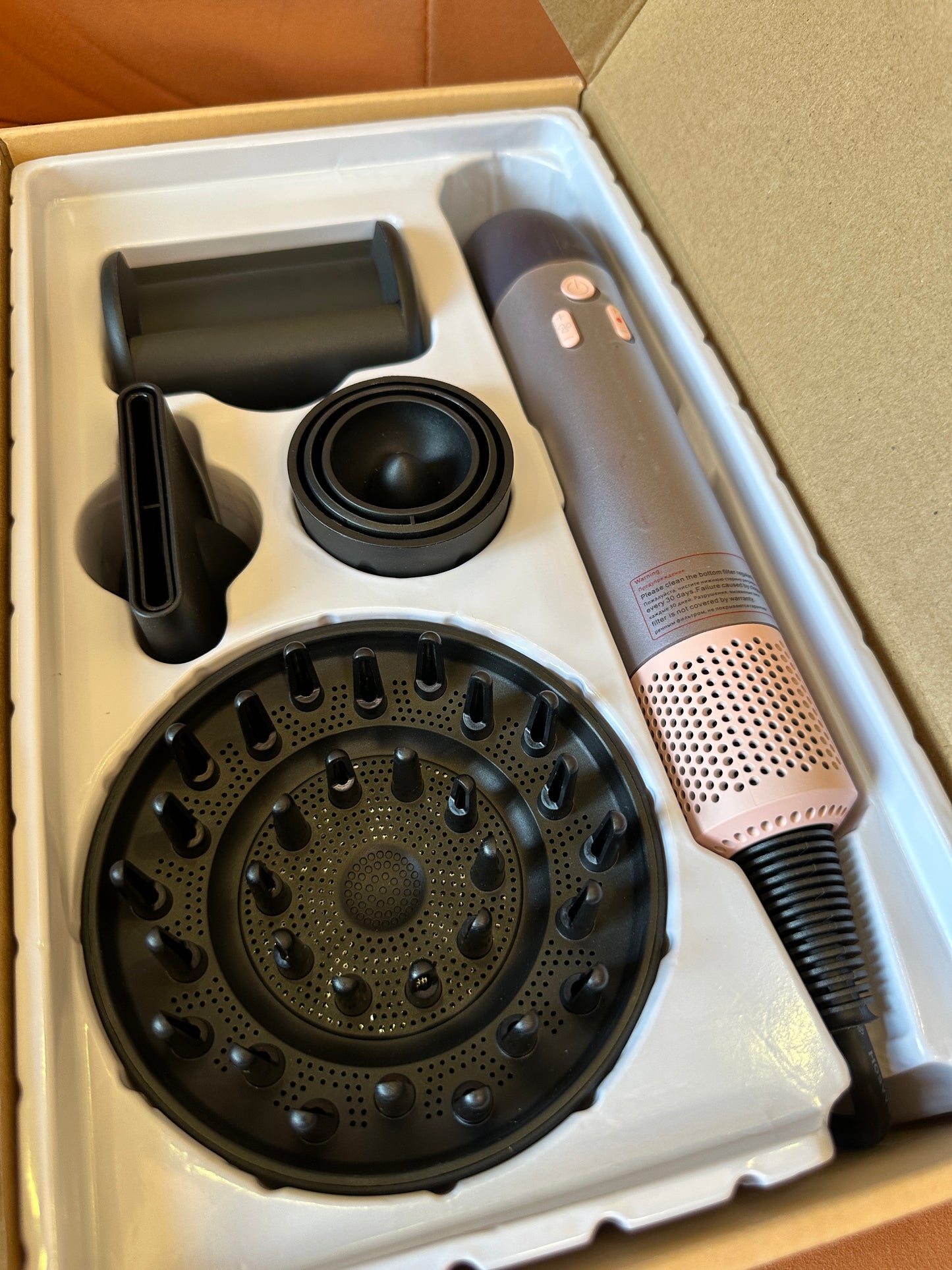 Super Hair Dryer 5-in-1 Styling Tool Set – High-Speed Hair Dryer with Magnetic Attachments