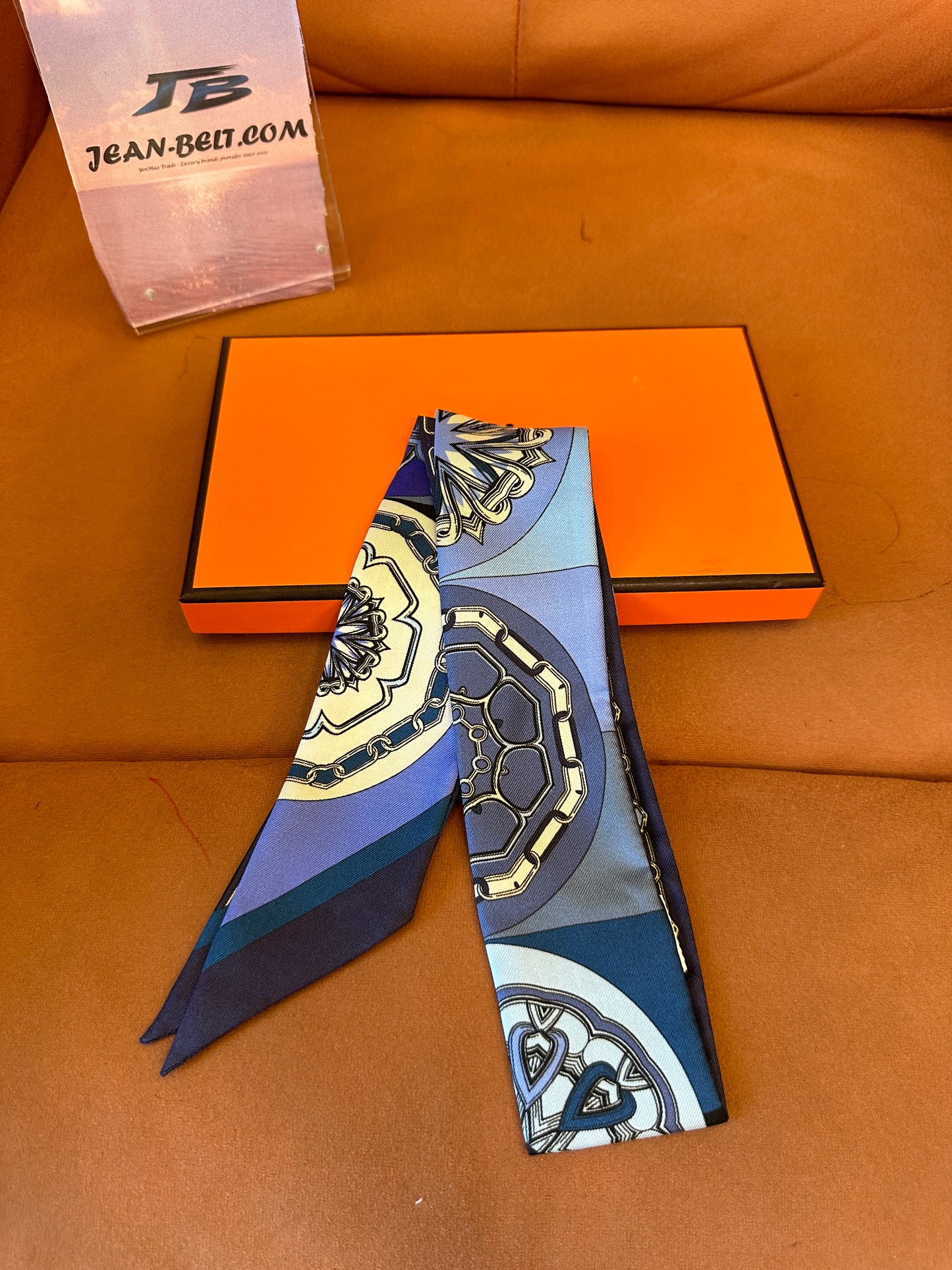 Hermès Twilly Silk Scarf