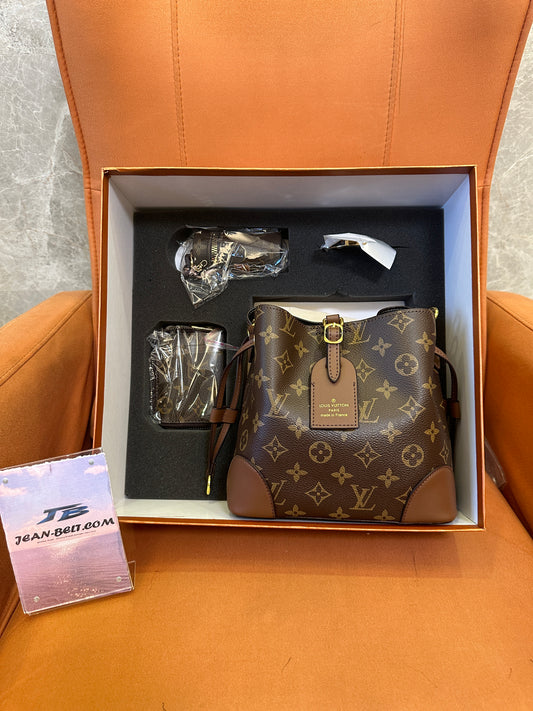Louis Vuitton CarryAll Cargo PM Monogram Set