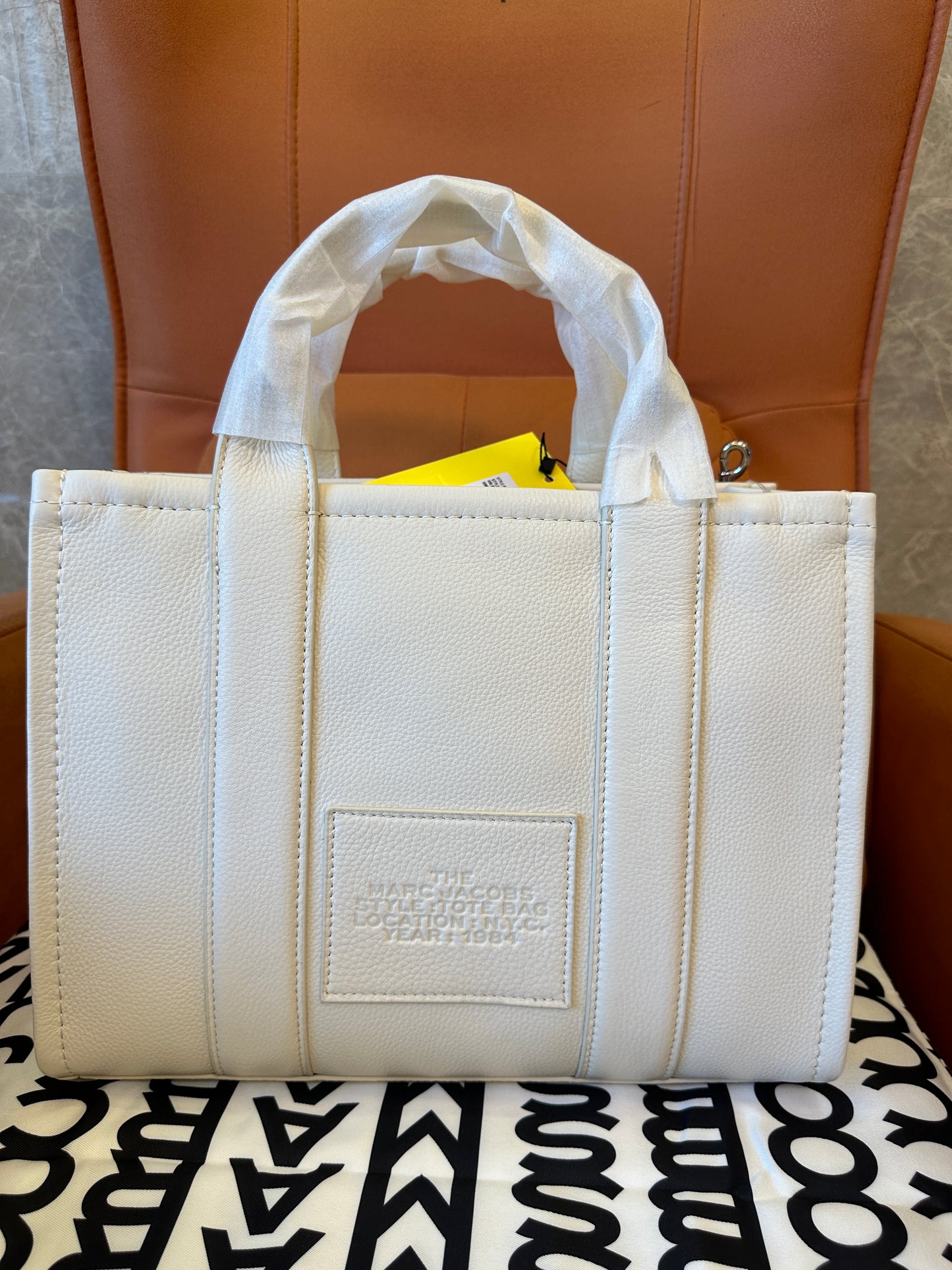 Marc Jacobs The Tote Bag White Leather