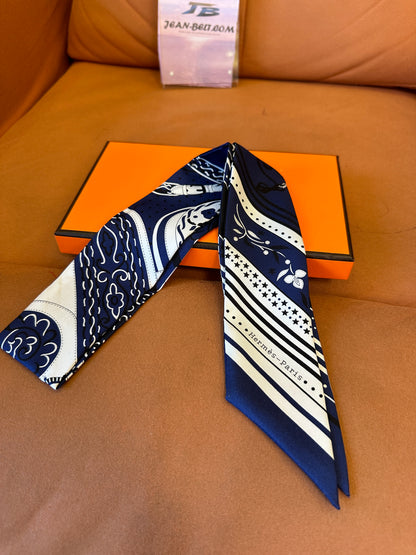 Hermès Twilly Silk Scarf