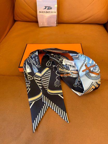 Hermès Twilly Silk Scarf
