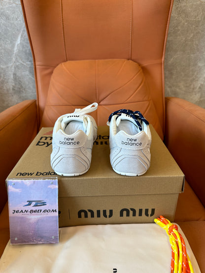 New Balance x Miu Miu 530 Sneakers Cream