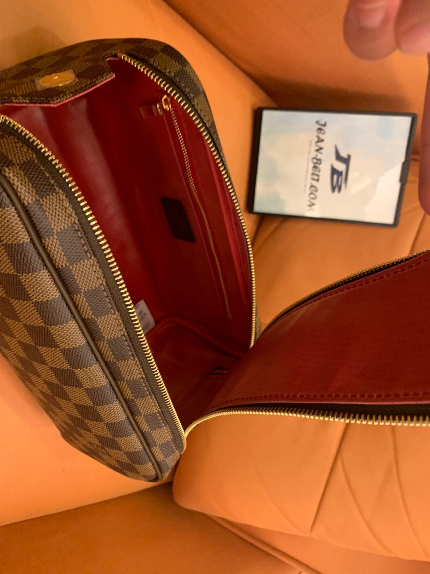 Bolsa de toalete Louis Vuitton kit dopp