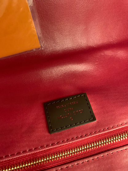 Bolsa de toalete Louis Vuitton kit dopp