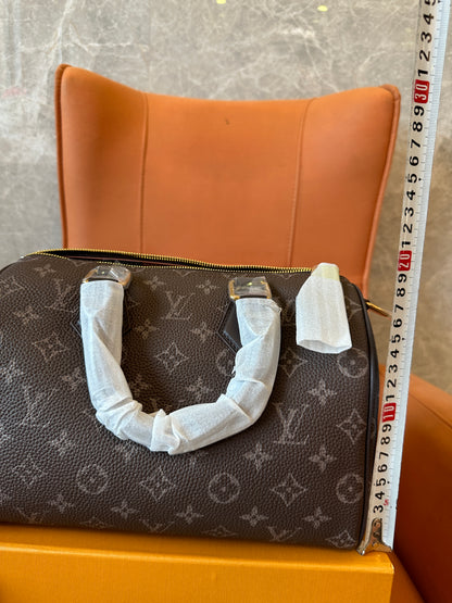 Louis Vuitton Speedy Bandoulière Monogram Bag Brown