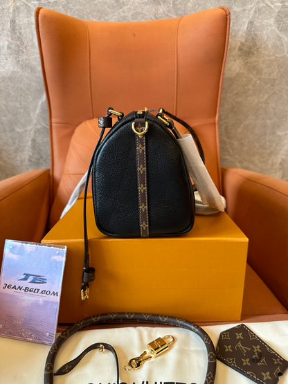 Louis Vuitton Speedy Bandoulière Black Leather Bag