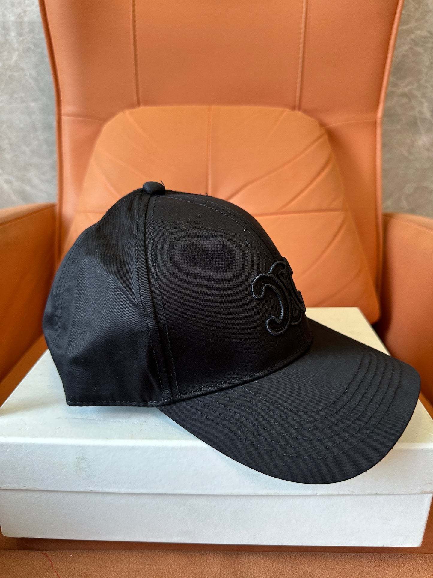 Celine Black Embroidered Triomphe Cap – Unisex Adjustable Baseball Hat