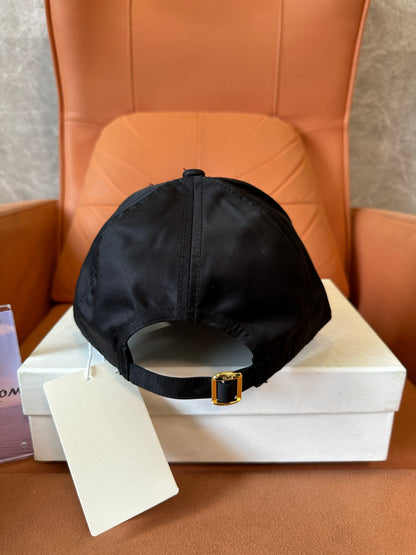 Celine Black Embroidered Triomphe Cap – Unisex Adjustable Baseball Hat