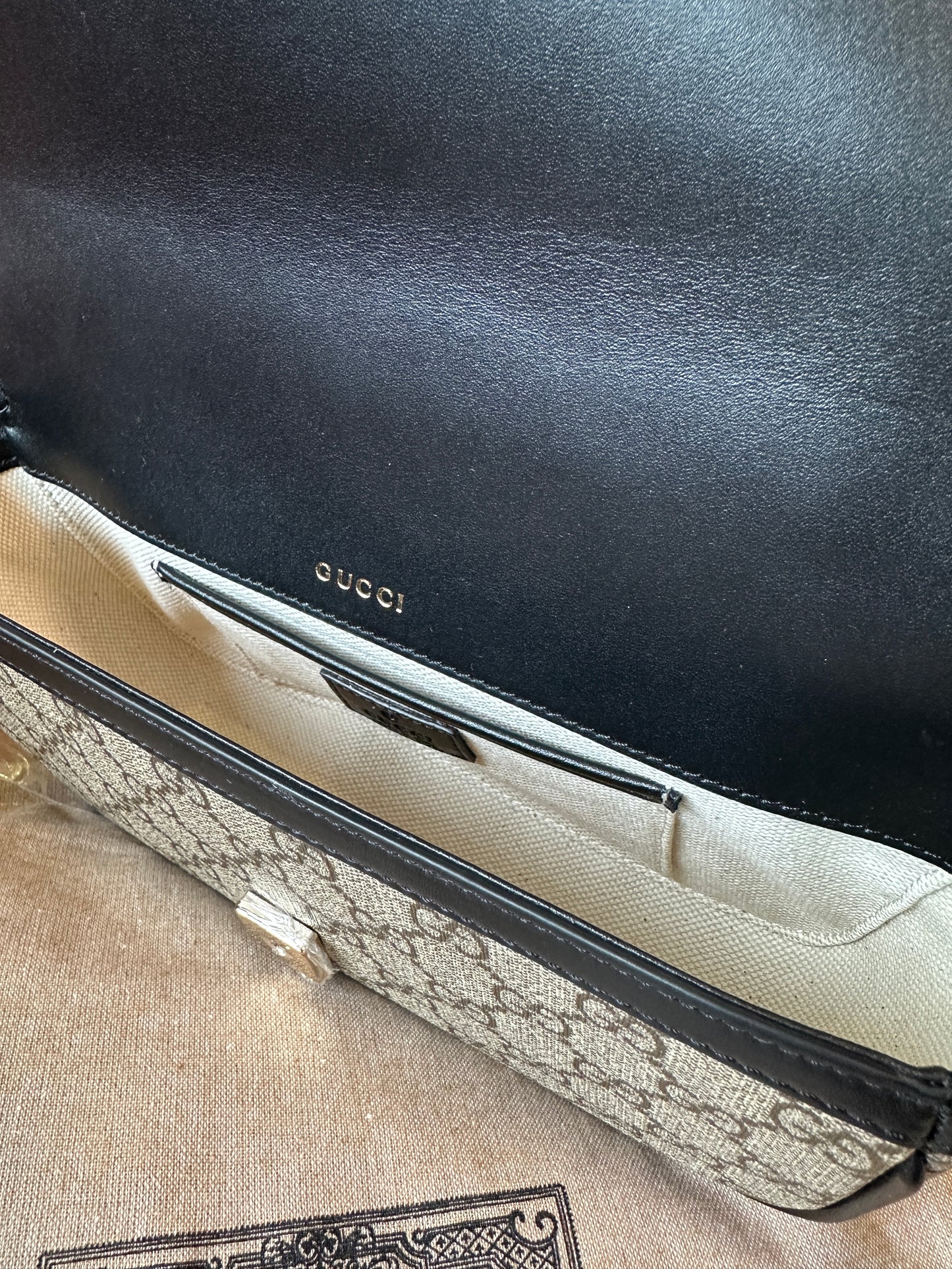 Gucci GG Supreme canvas shoulder bag