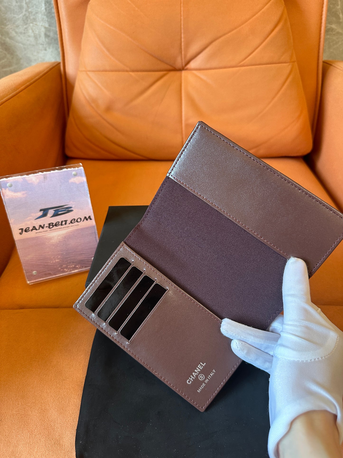 Chanel Bi-Fold Card Holder Wallet – Brown Burgundy Leather Finish