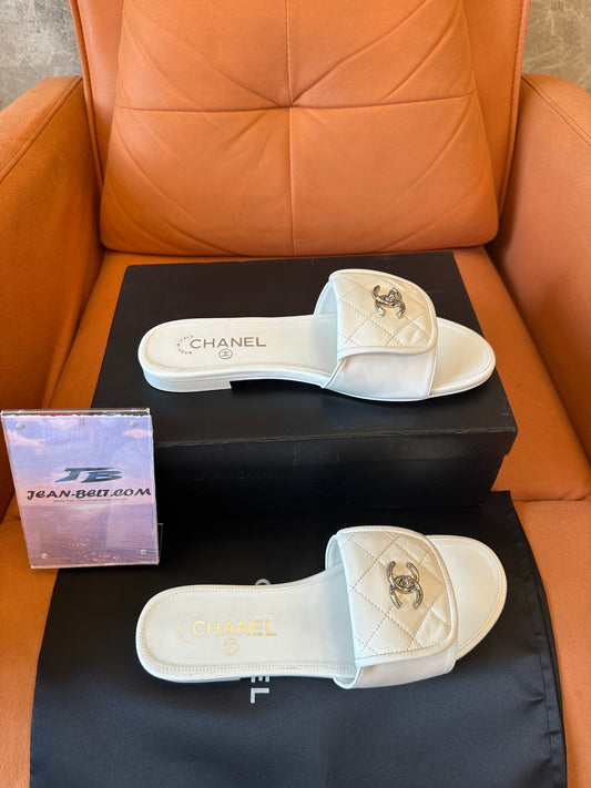 Chanel White Quilted Leather Slide Sandals