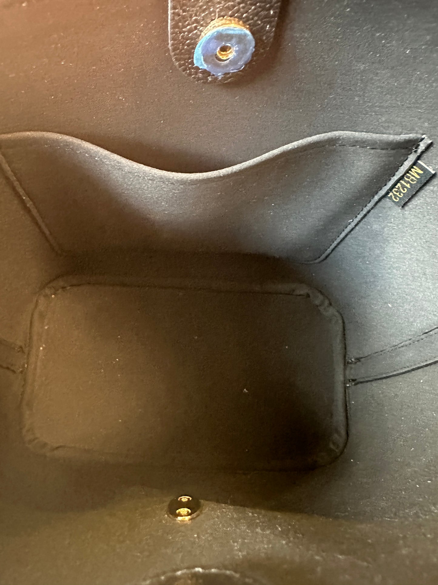 Louis Vuitton M24006 Black Grained Leather Bucket Bag