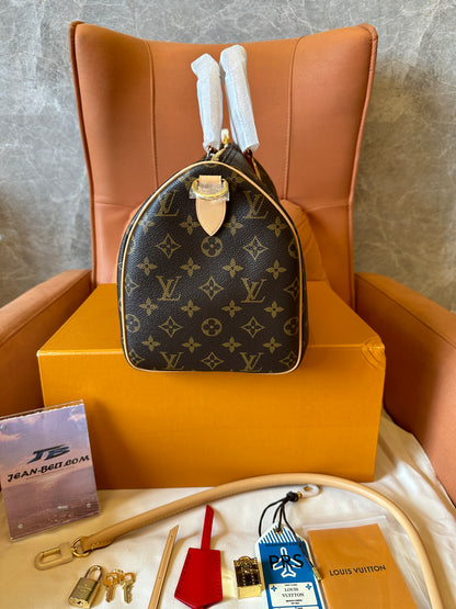 Louis Vuitton Speedy 30 Monogram Canvas Handbag